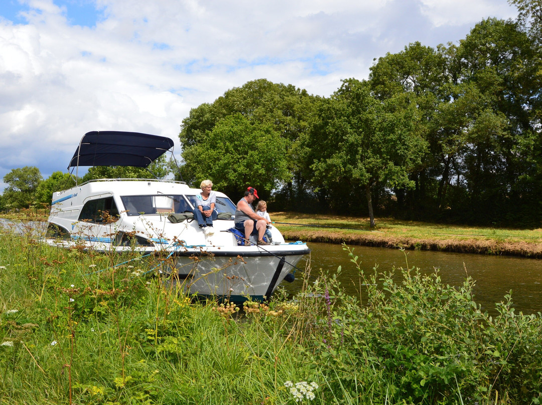 Le Boat - Tannay