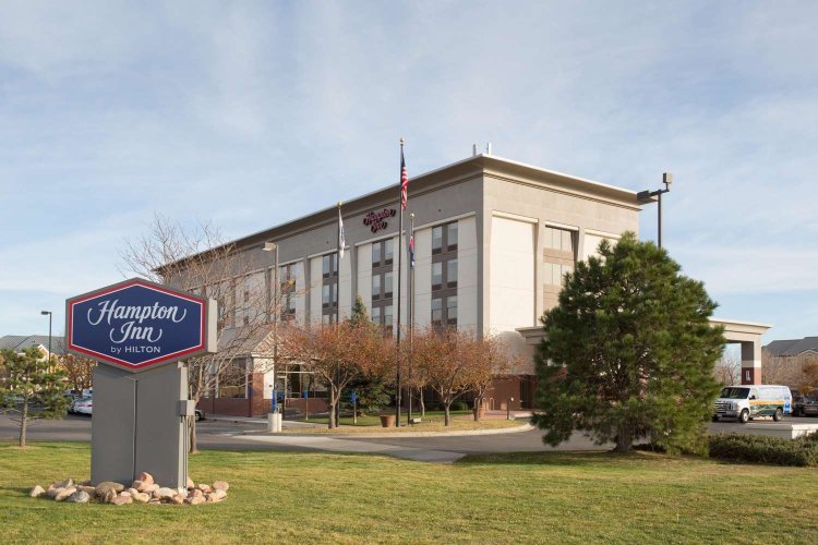 Hampton Inn Denver-International Airport-官方