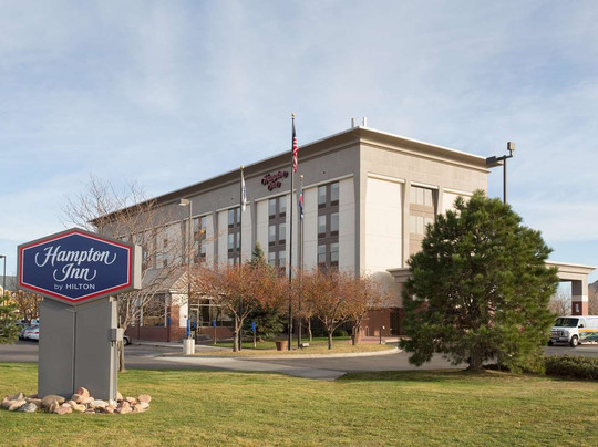 Hampton Inn Denver-International Airport主图