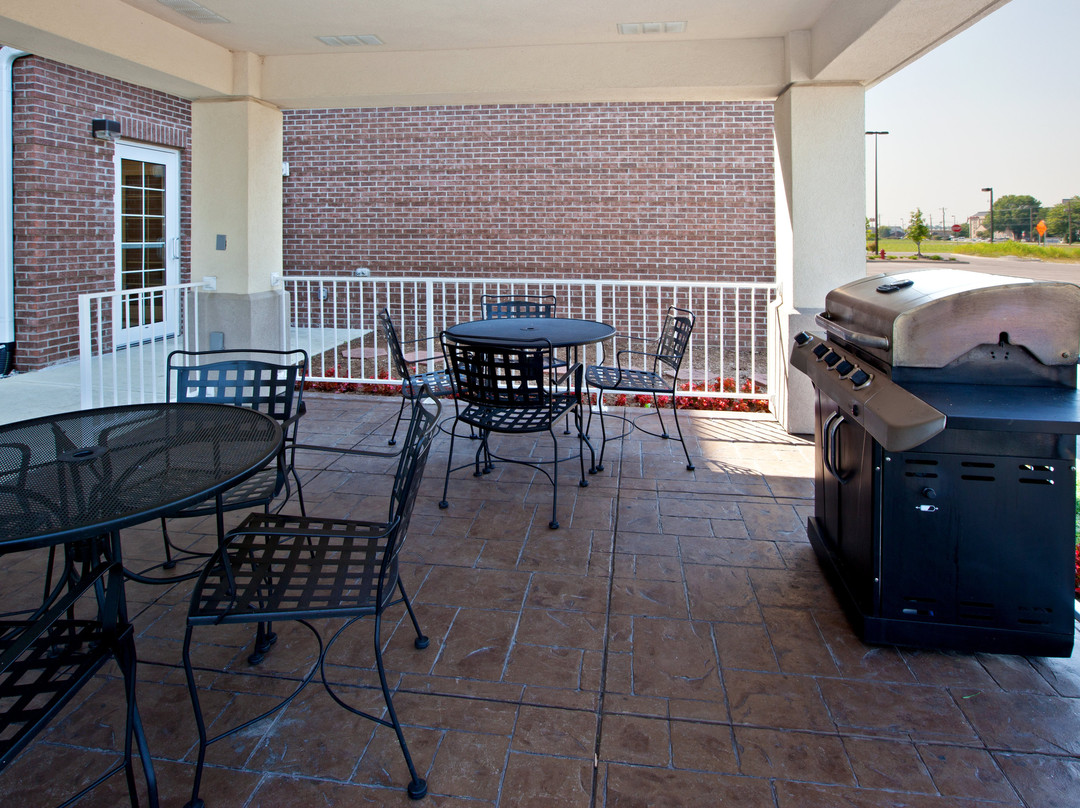 Candlewood Suites Louisville North by IHG主图