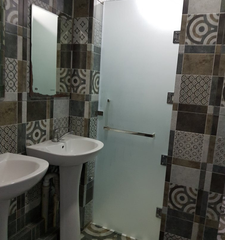 Topchan Hostel主图