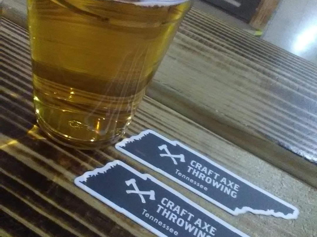 Craft Axe Throwing- Knoxville-诺克斯维尔必去景点