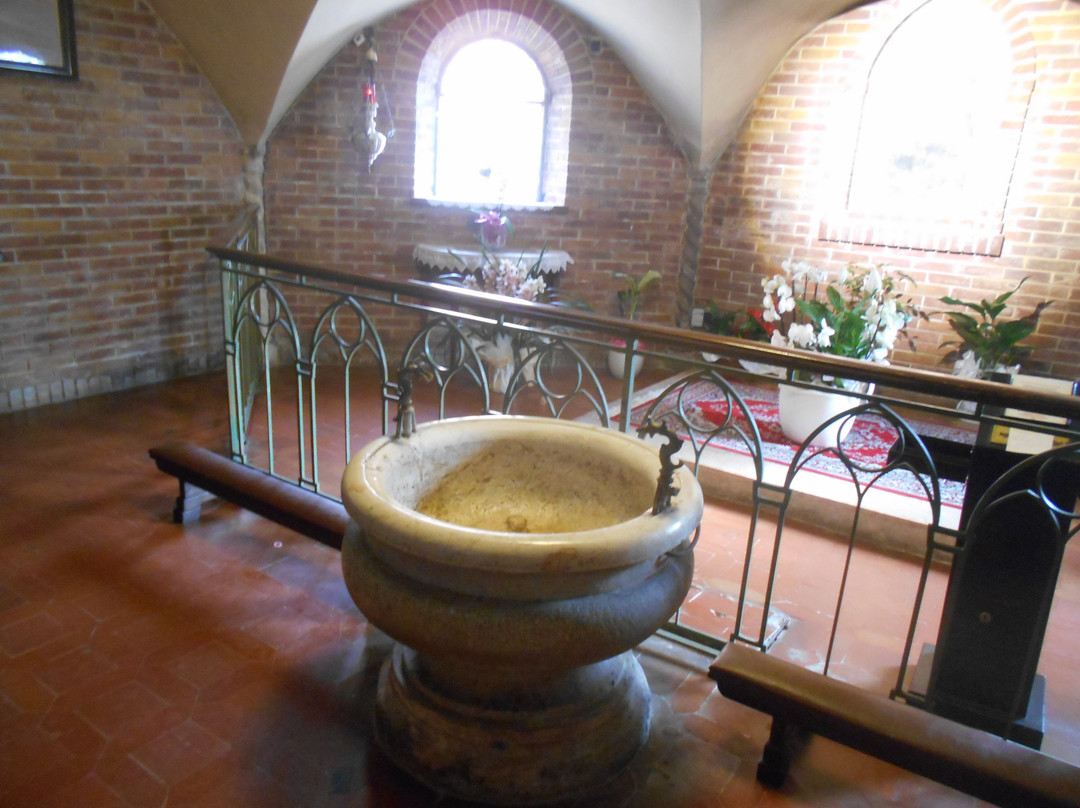 Santuario Madonna della Fontana景点图片