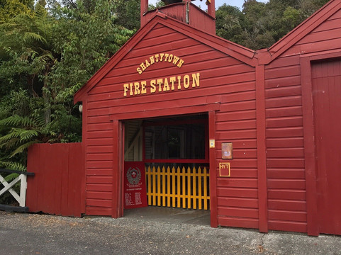 贫民窟遗址公园-格雷茅斯必去景点