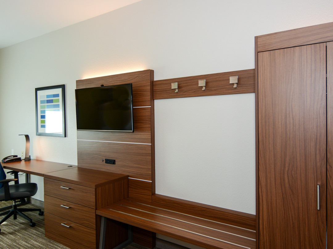 Holiday Inn Express & Suites Rolla - Univ Of Missouri S&t By IHG主图