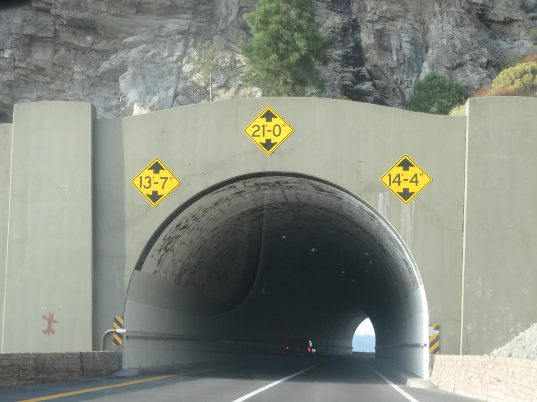 Cave Rock-Glenbrook必去景点