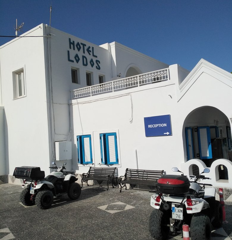 洛多斯酒店主图