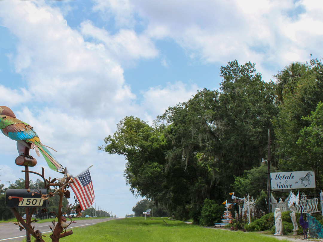 Metals and Nature-普兰特城必去景点