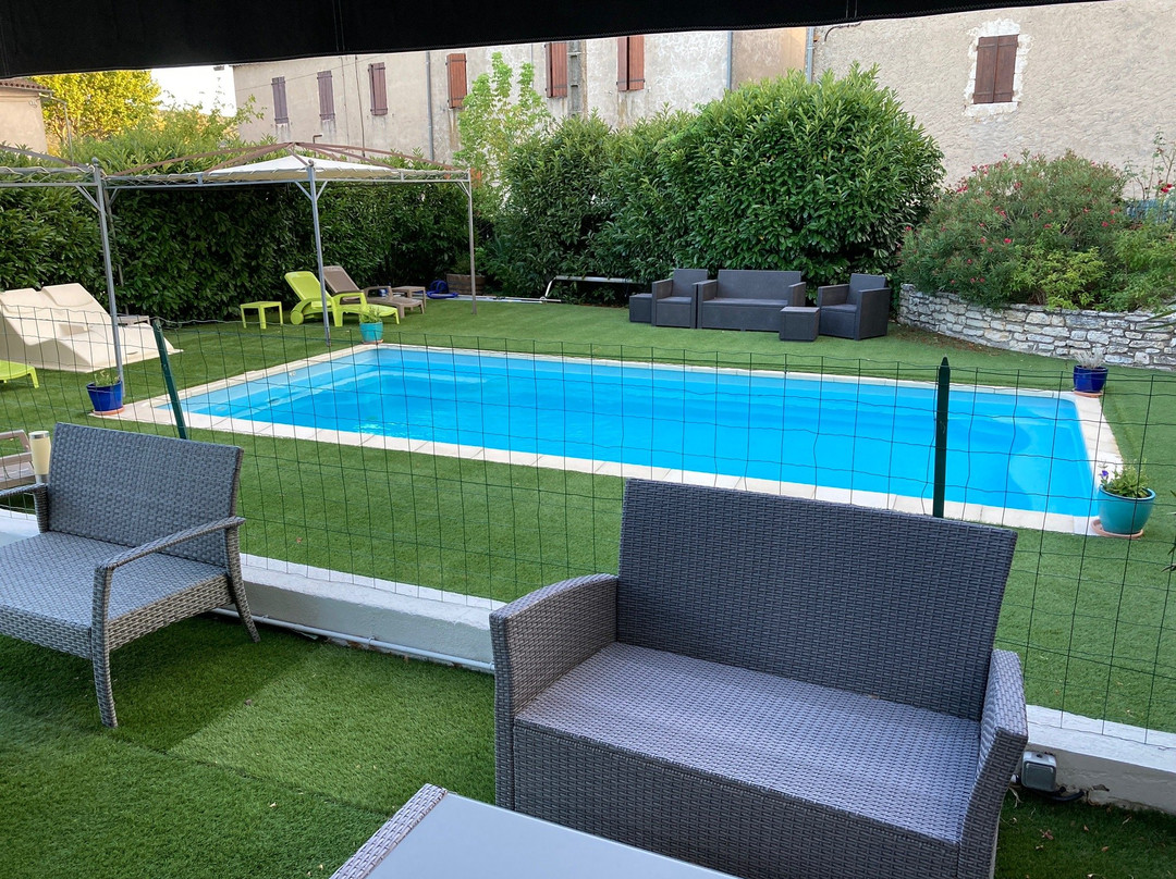 Le Clos Charmant主图