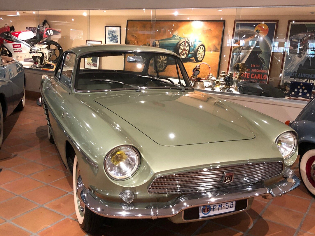 兰尼埃三世亲王私家古董车博物馆景点图片