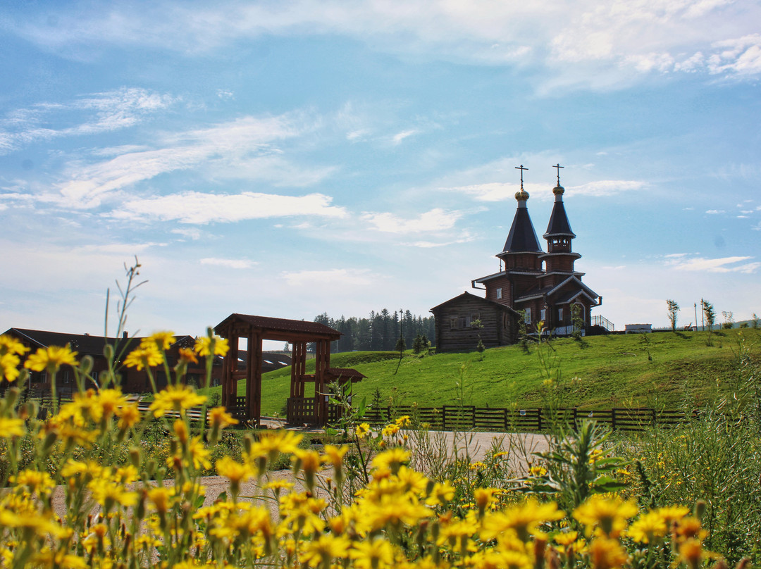 Kul'turno-Prosvetitel'skiy Tsentr Imeni Svyatitelya Innokentiya-Anga必去景点