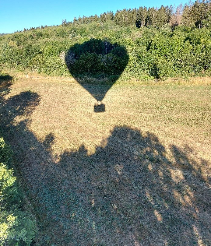 Auvergne Montgolfieres景点图片