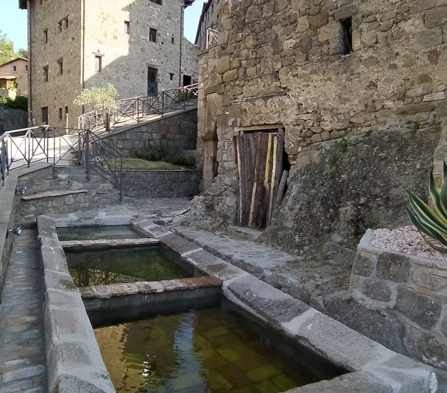 Fontana Vecchia景点图片
