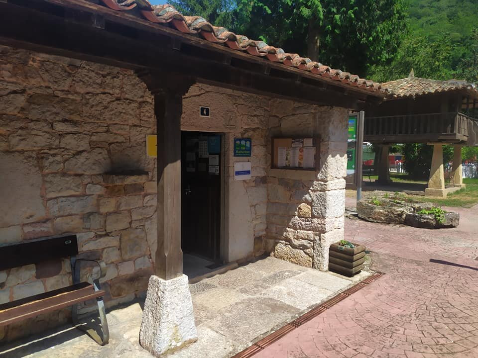 Oficina de turismo de Belmonte de Miranda景点图片