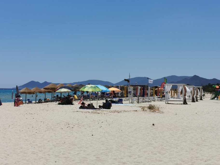 Spiaggia delle Ginestre-Costa Rei必去景点