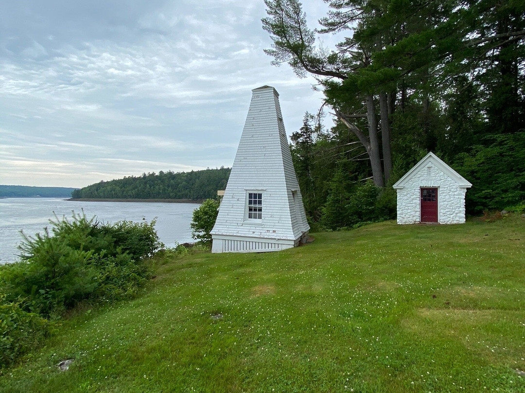 Whitlocks Mill Lighthouse-Calais必去景点