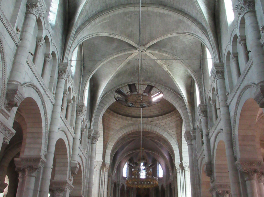 Eglise Notre Dame de Chateauroux景点图片