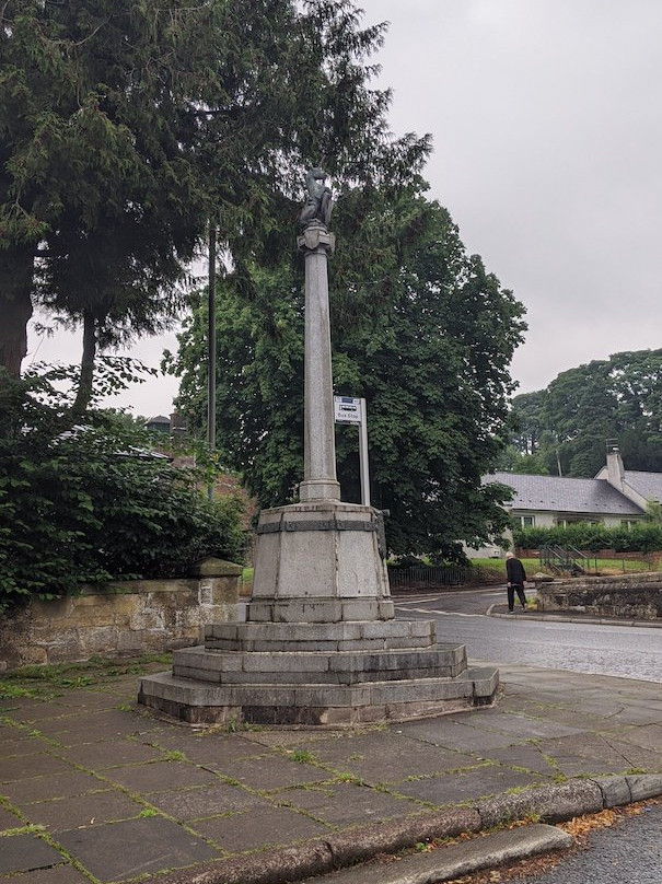 Kilbarchan War Memorial景点图片