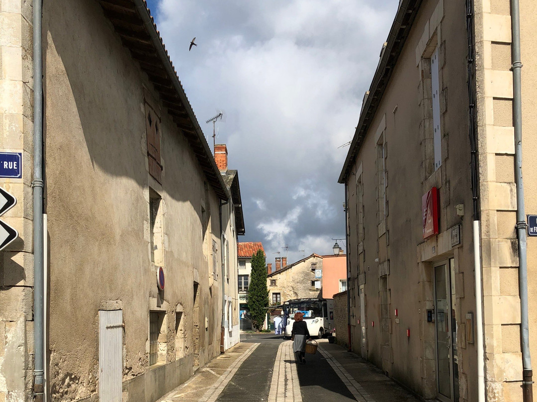 Église Saint-Pierre-et-Saint-Paul景点图片