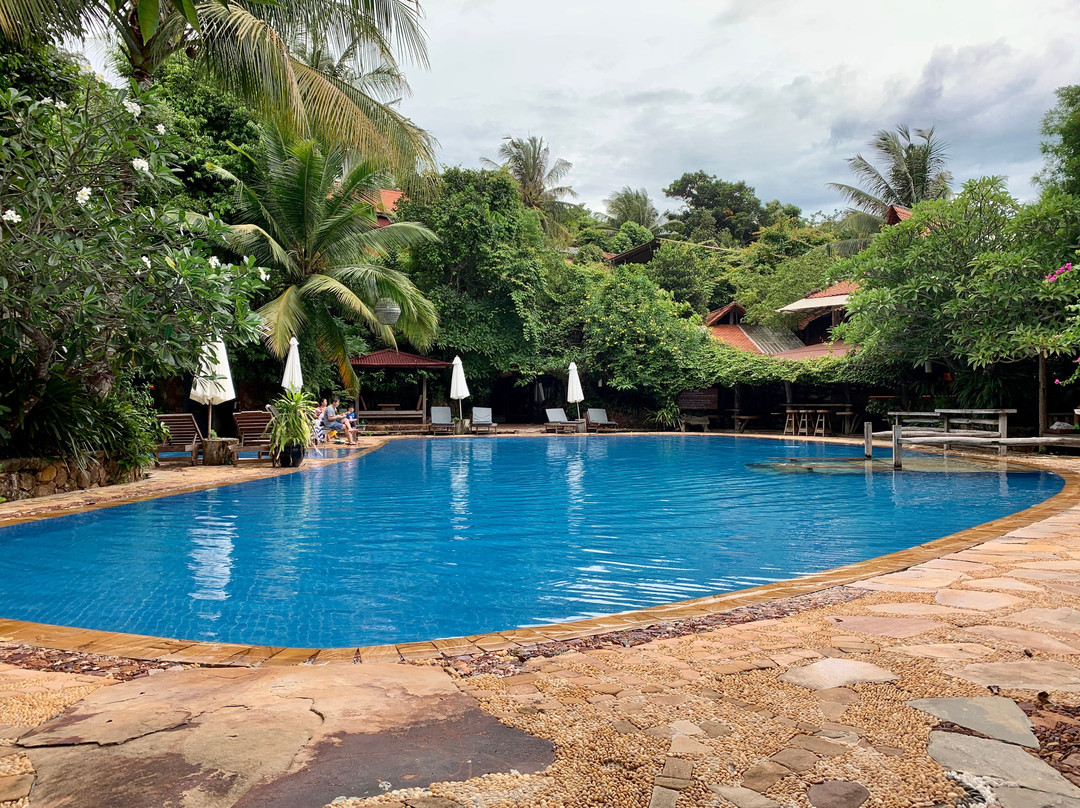 阳台自然度假村主图