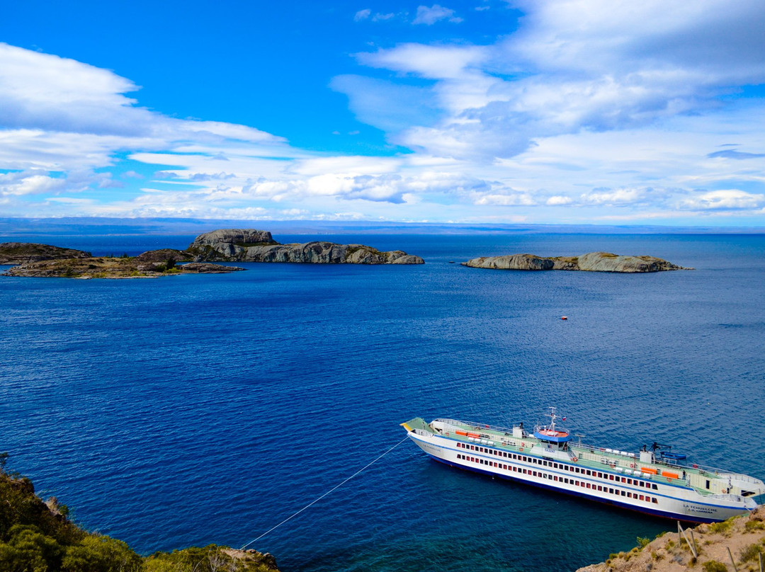 Plaza del Viento Cerro Las banderas-Chile Chico必去景点