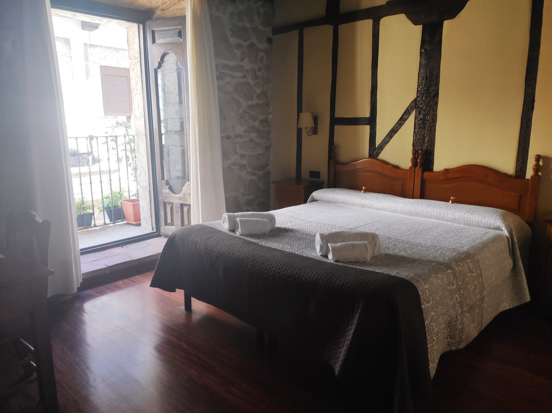 Posada de Candelario主图