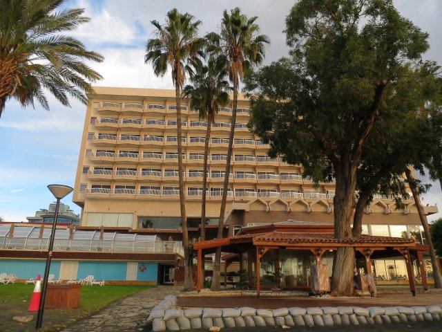 Poseidonia Beach Hotel-浴室