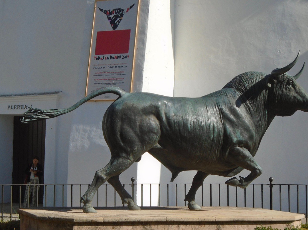 Monumento al Toro-隆达必去景点