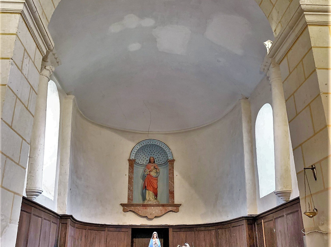 Eglise Saint Pierre et Saint Martial-Sammarcolles必去景点