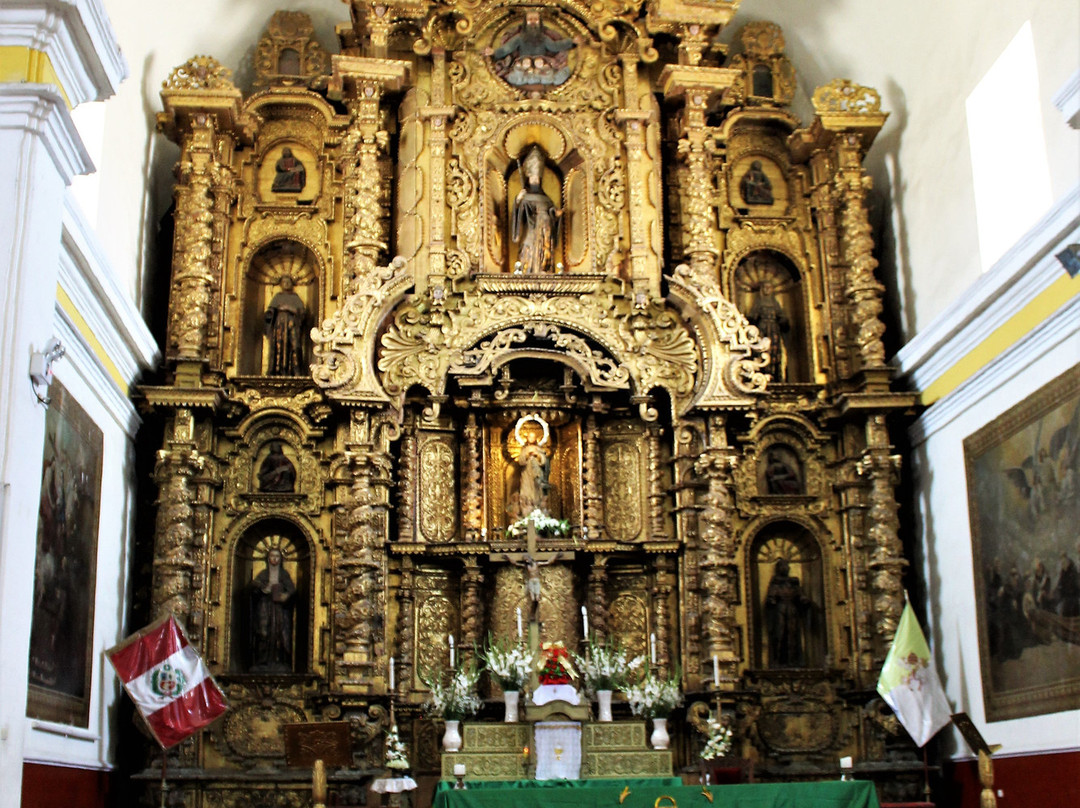 Iglesia de San Agustin-特鲁希略必去景点