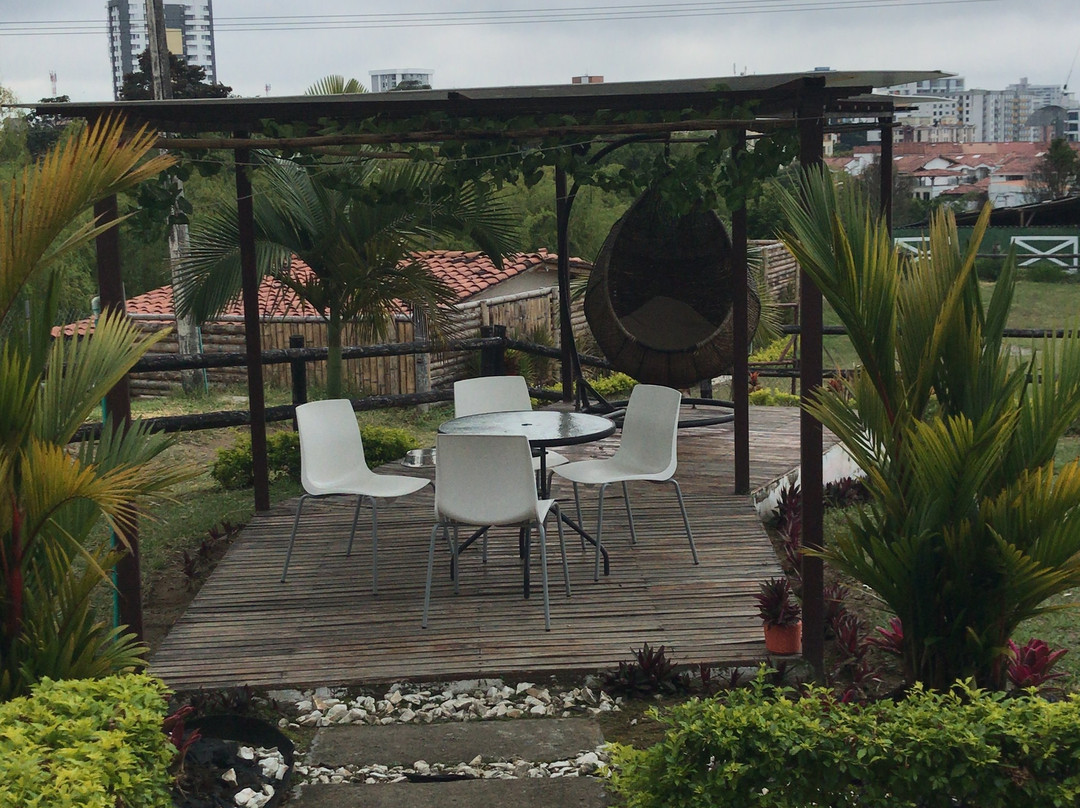 Casa Hotel Linares主图