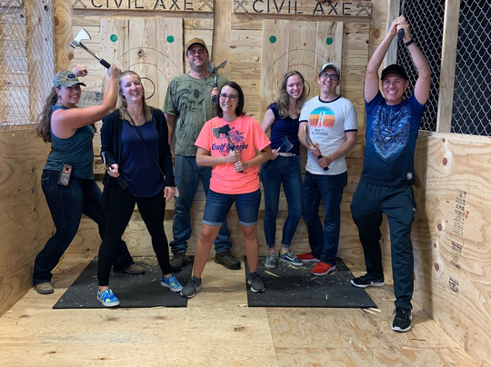 Civil Axe Throwing - Little Rock-小石城必去景点