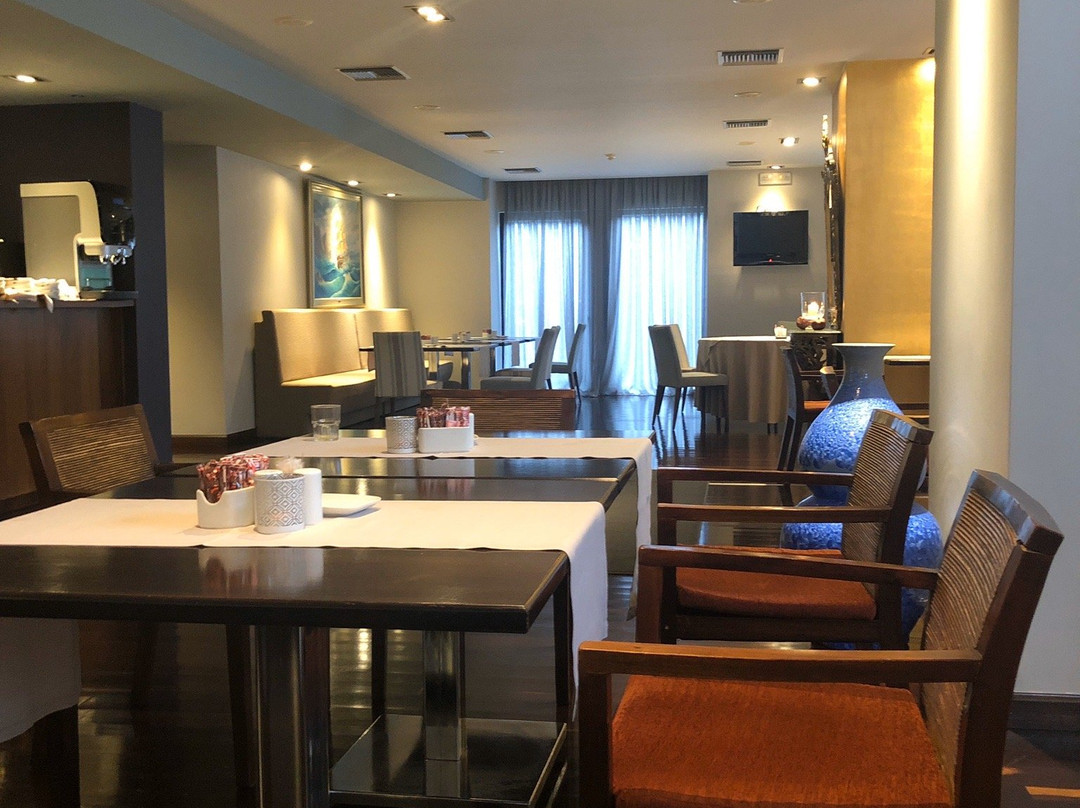 Agrinio Imperial Hotel主图