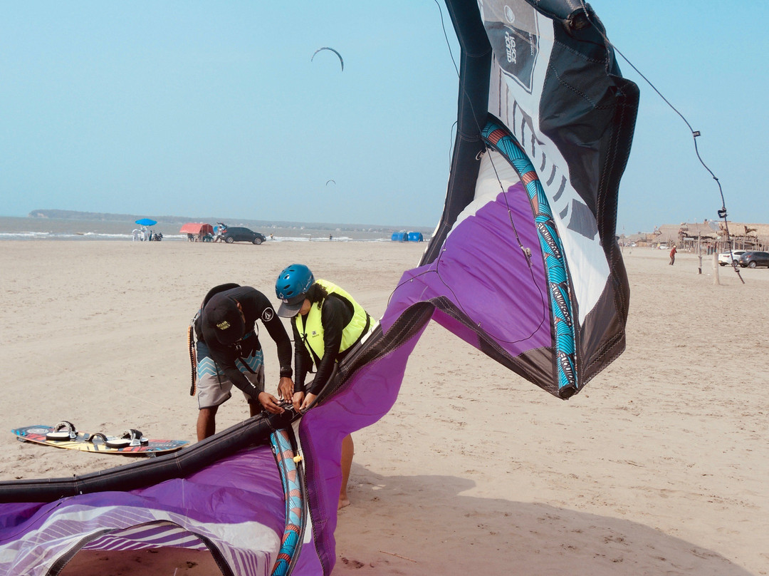 Ocean Vibes Kiteboarding景点图片
