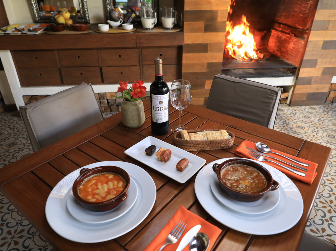 Hotel Las Caballerizas主图