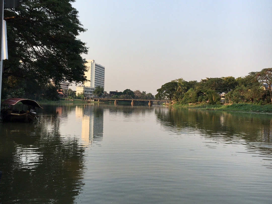 湄平河景点图片