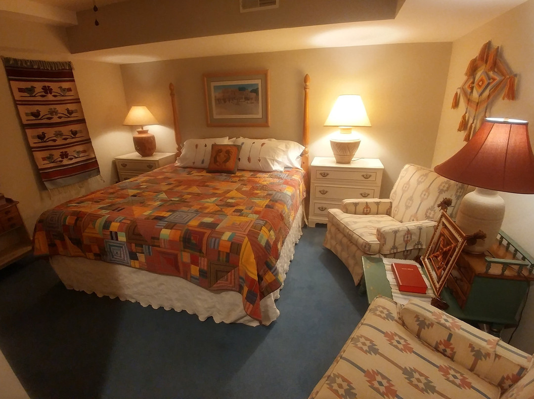 Cascade Hollow Lodge主图