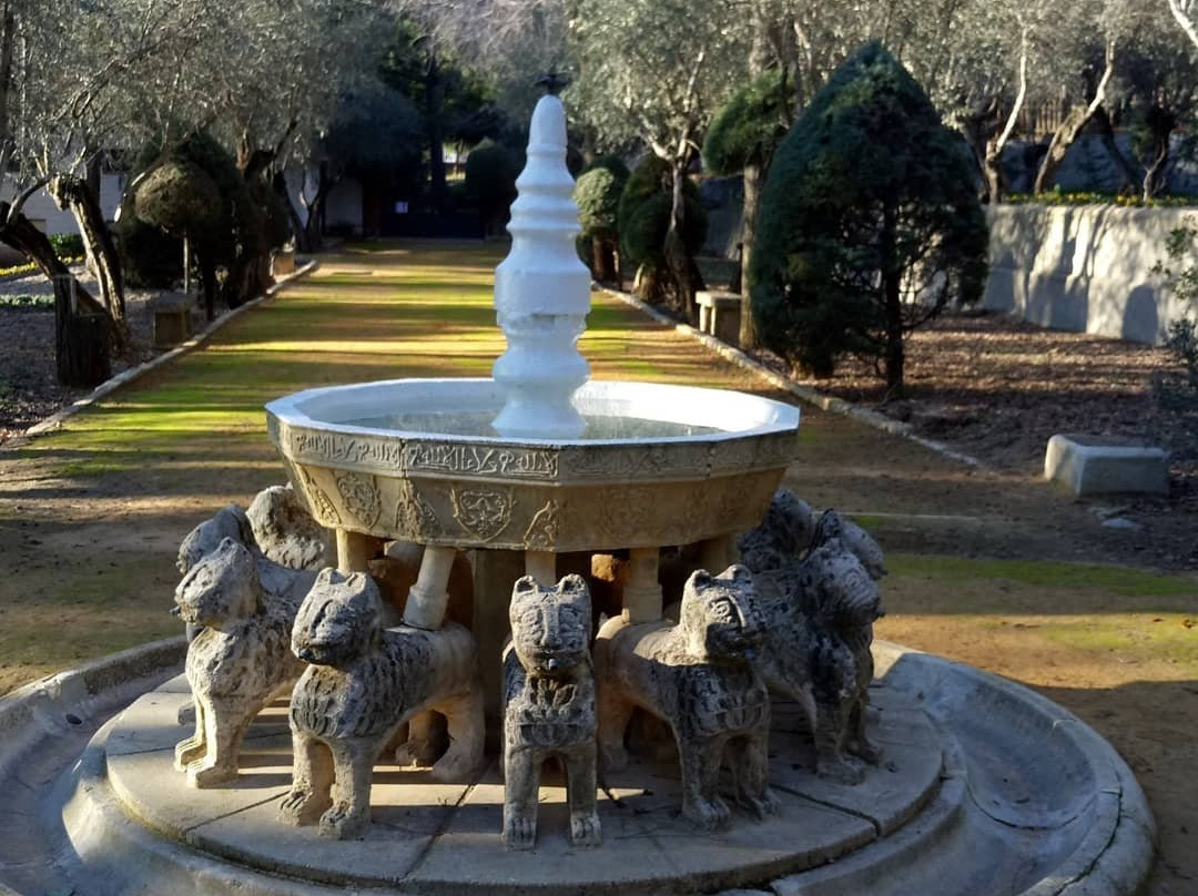 Jardines Laura Garcia Noblejas-Villaviciosa de Odon必去景点