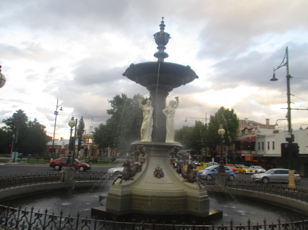 Alexandra Fountain景点图片
