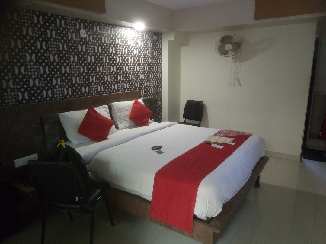 OYO Flagship 23096 Laxmi Residency主图