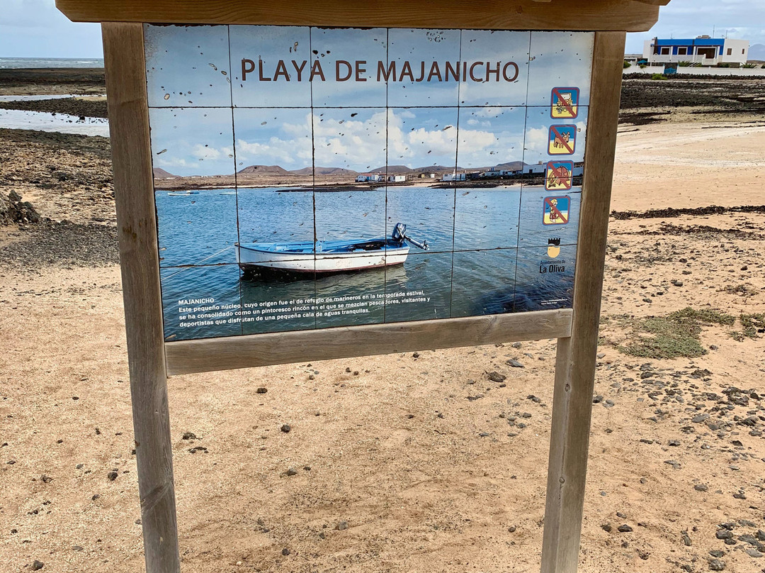 Majanicho Beach景点图片