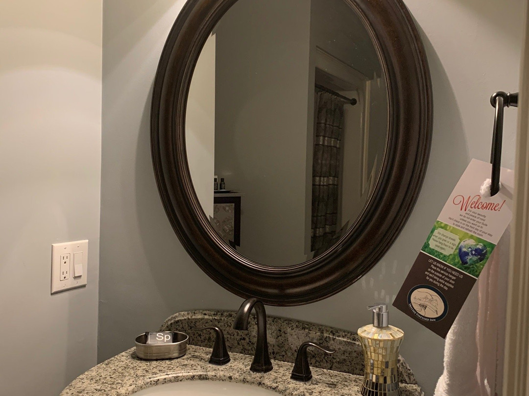 Skyline Vineyard Inn主图