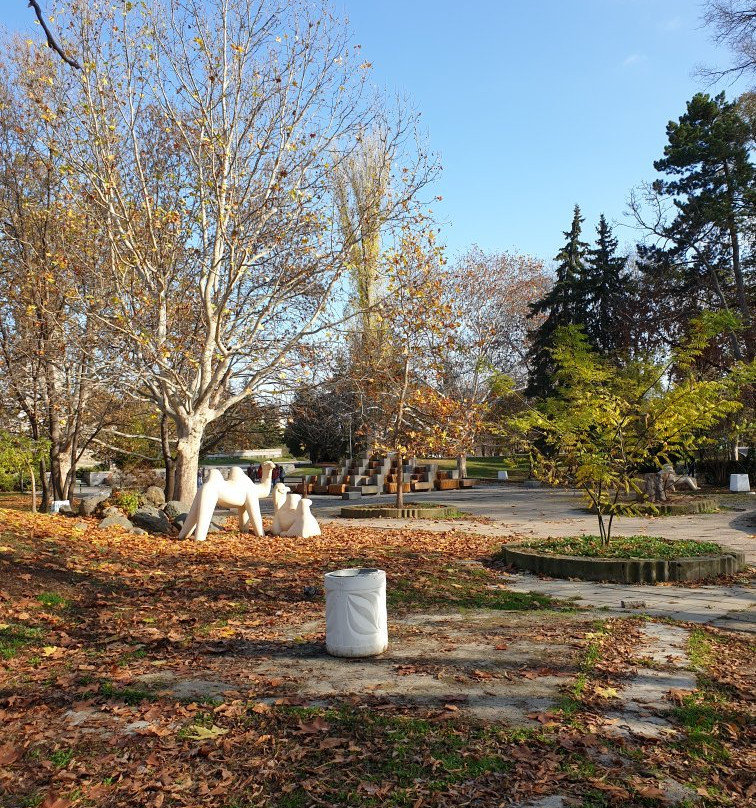 Knyazheska Garden-索非亚必去景点