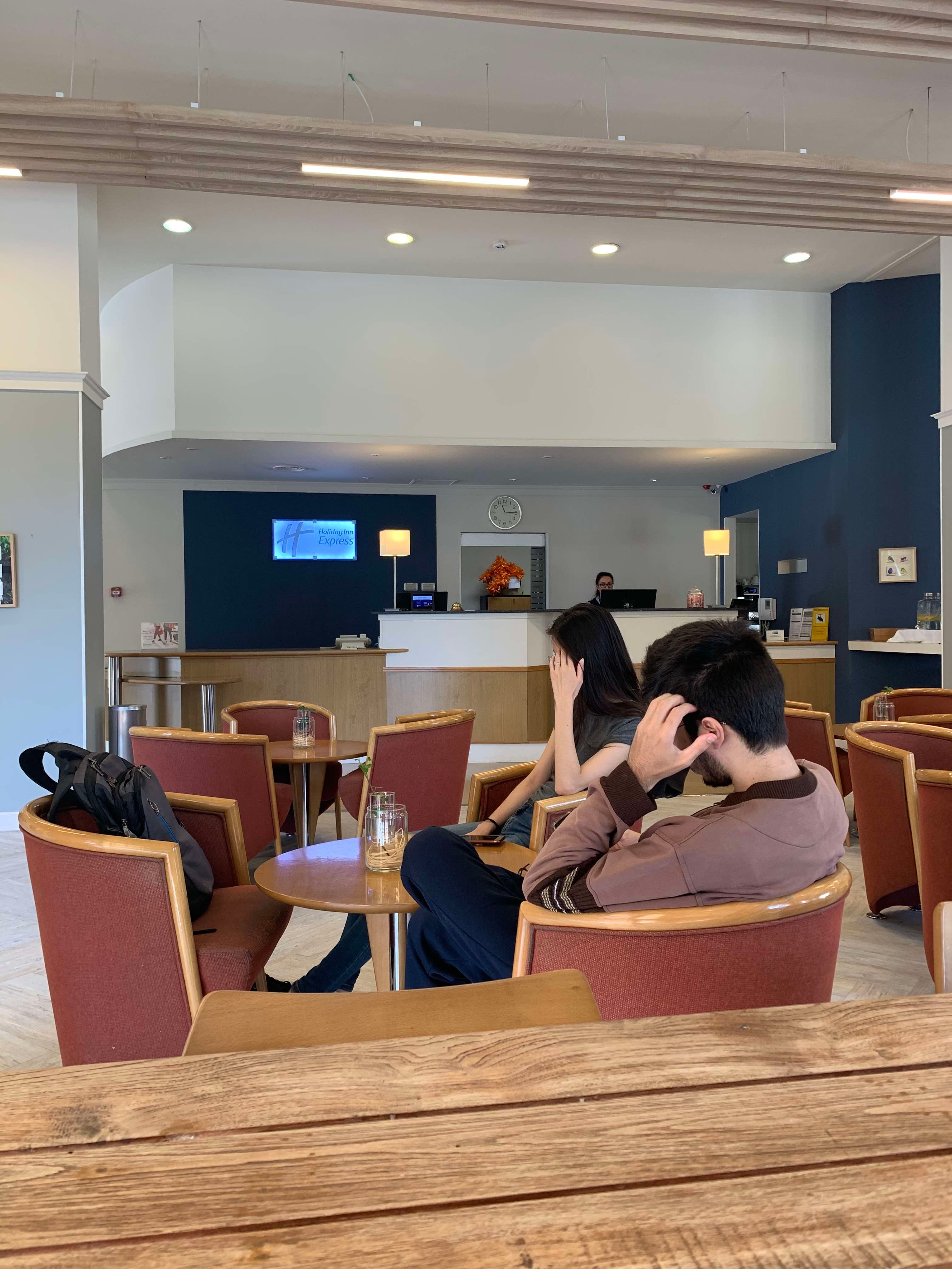 瓦伦西亚科学城智选假日酒店-浴室