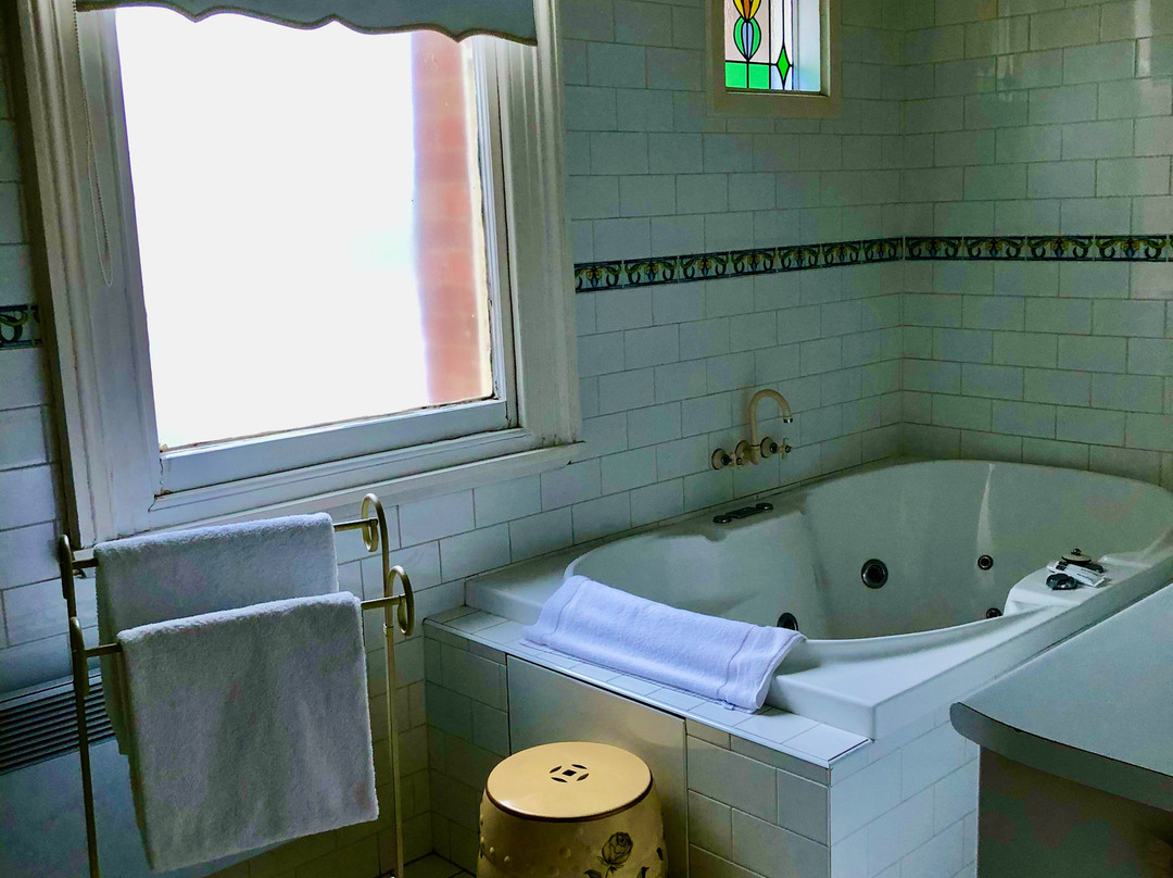 The Deck Quarters主图