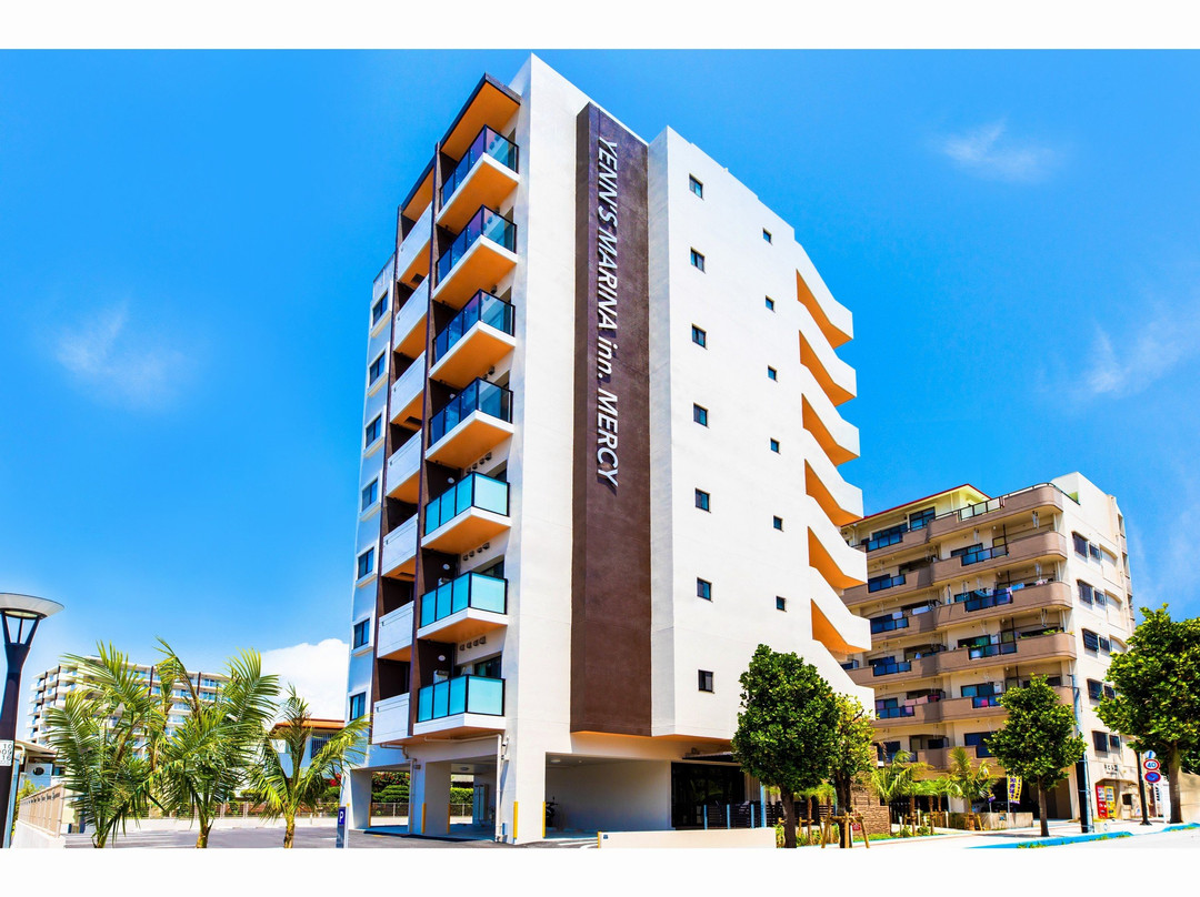 Yenn's Marina Inn Mercy主图