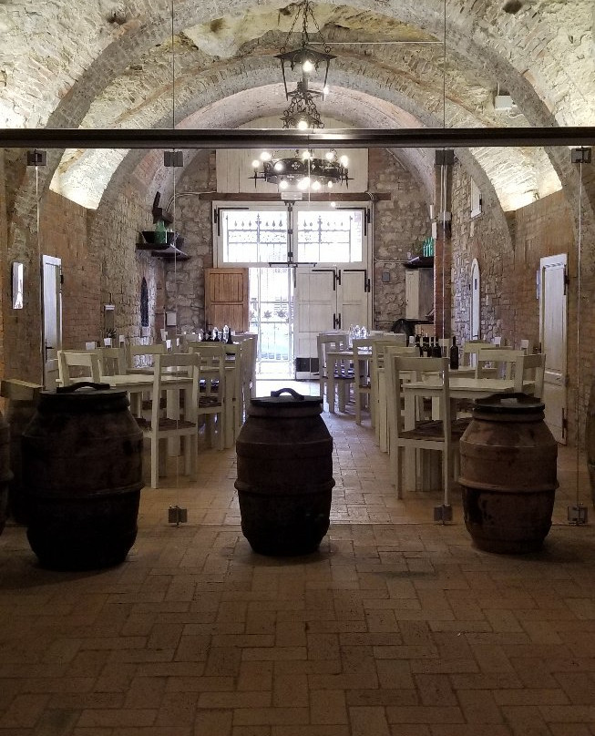 Cantina Fattoria della Talosa-蒙特普尔恰诺必去景点
