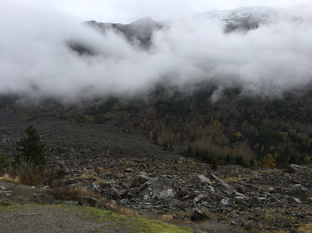 The Hope Slide-霍普必去景点