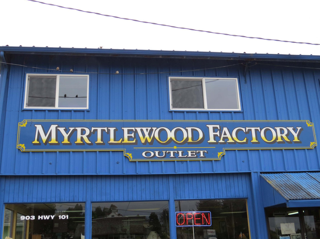 Myrtlewood Factory Outlet Garibaldi景点图片