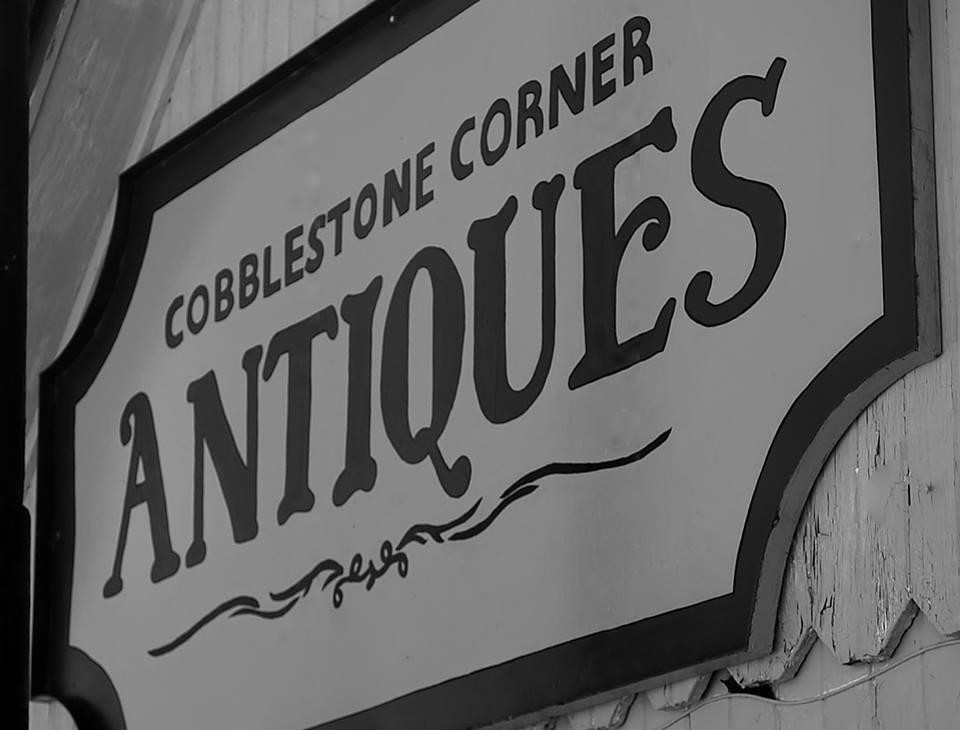 Cobblestone Corner Antiques景点图片